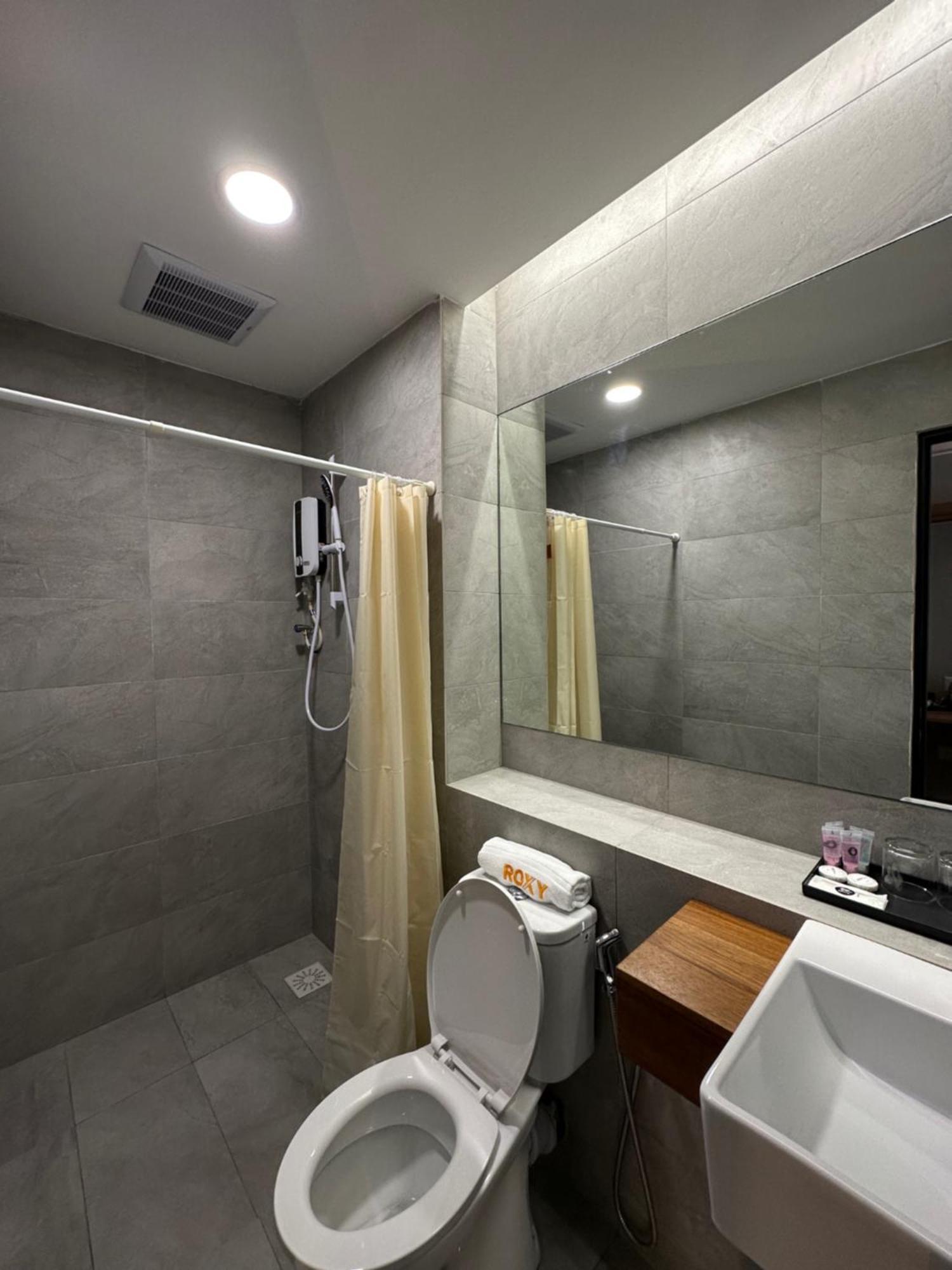 Roxy Hotel Aiman Kuching Luaran gambar