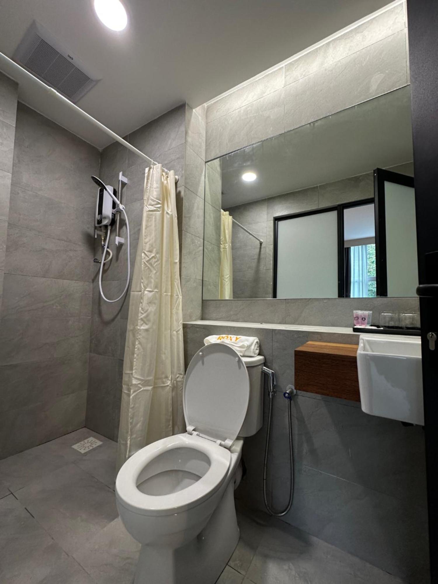 Roxy Hotel Aiman Kuching Luaran gambar